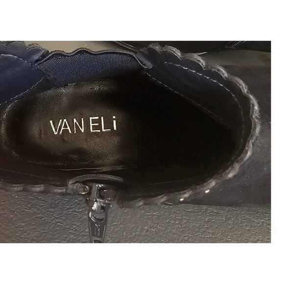 Vaneli Aska Chelsea Boot,  Gunmetal Nailheads, Western BLACK Bootie, Womens Sz 8 - Picture 10 of 12